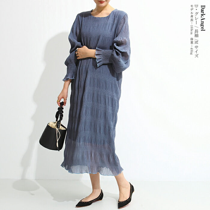 シフォンワンピース