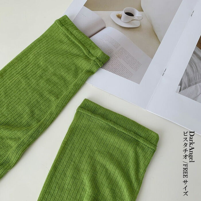 リブニットトップス