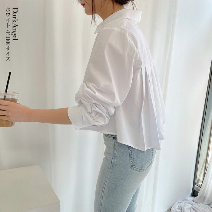 バックタックブラウス