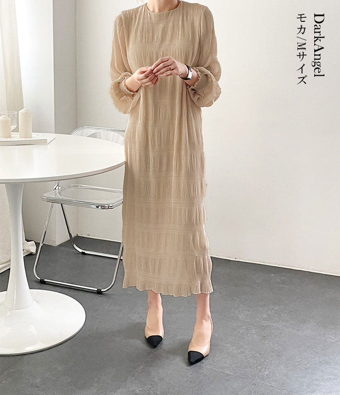 シフォンワンピース