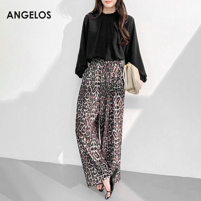 フリル襟前身頃タック入りブラウス