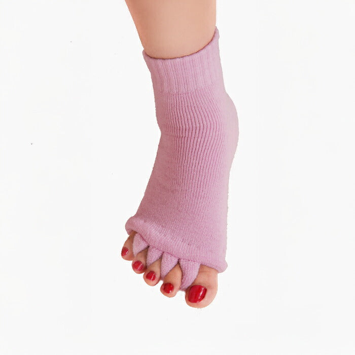 オリジナル保湿素材!足指ソックス