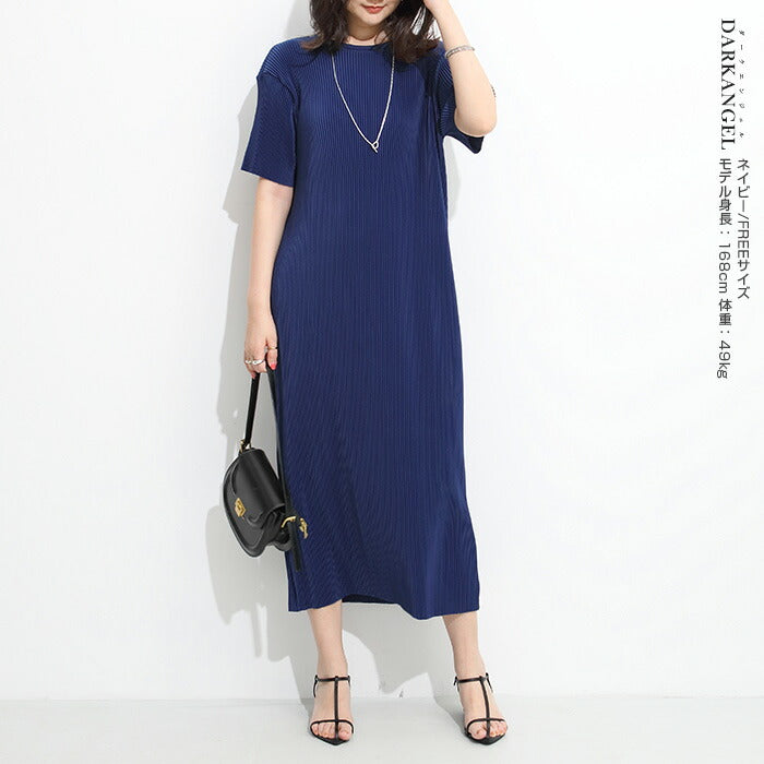 プリーツワンピース