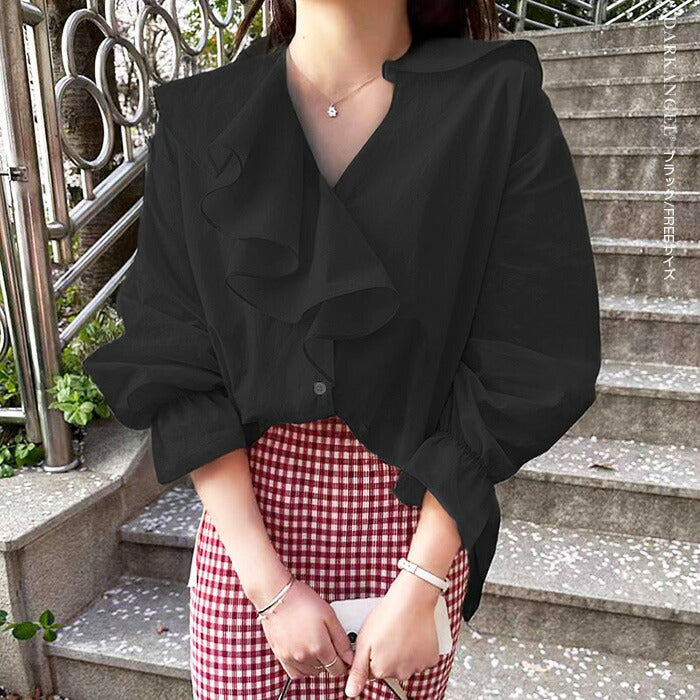 ラッフルケープブラウス