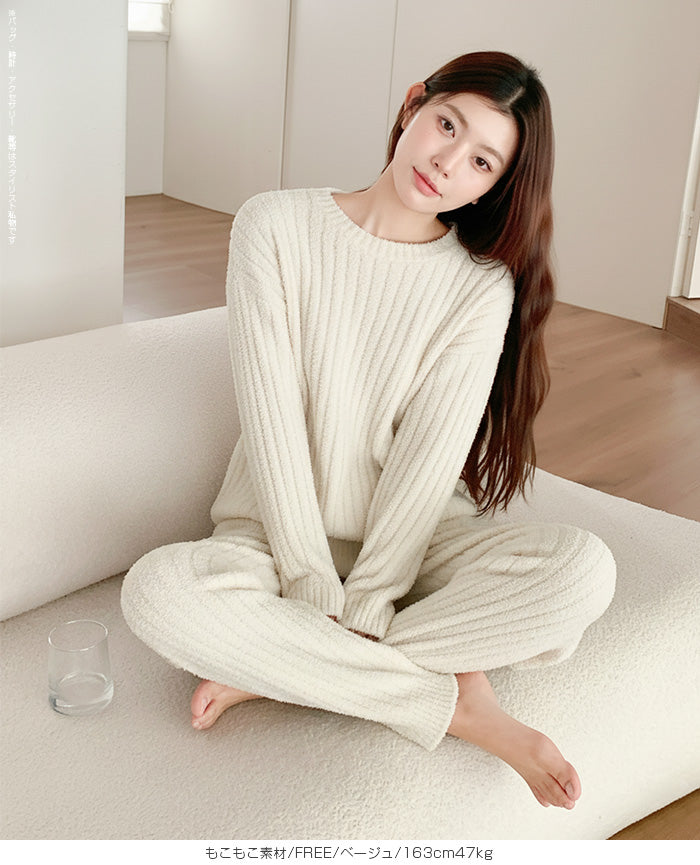 もこもこカーディガン