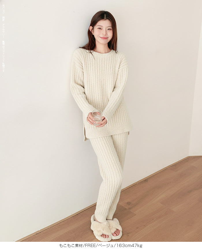 もこもこカーディガン