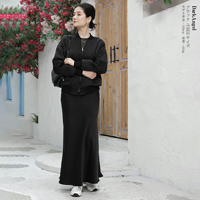 サテンブルゾン