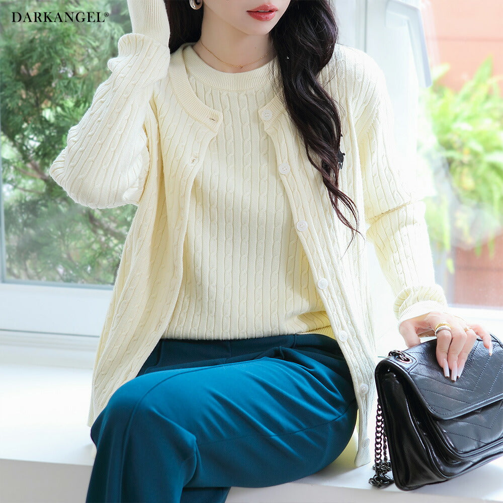 ニットカーディガン