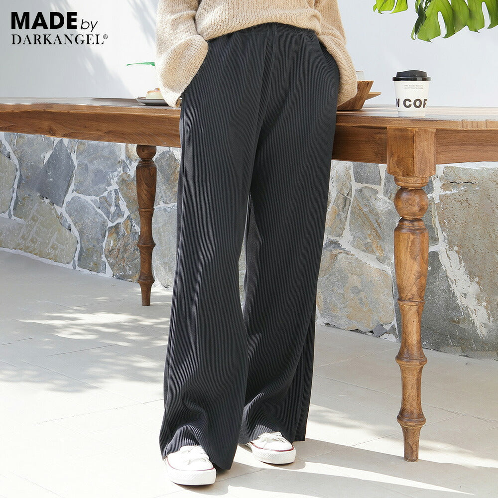 プリーツワイドパンツ