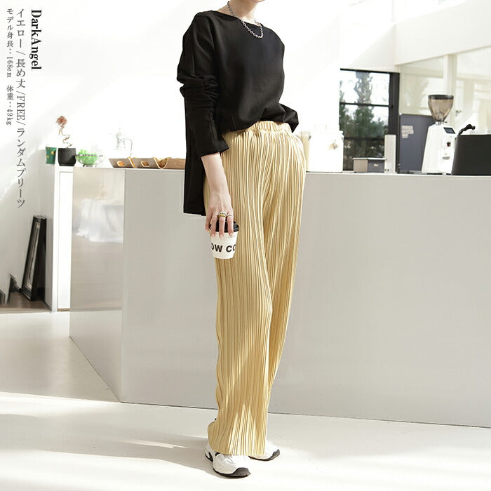 プリーツワイドパンツ