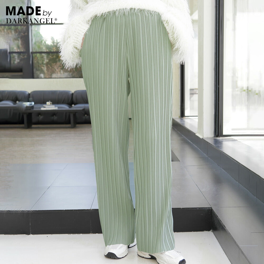 プリーツワイドパンツ