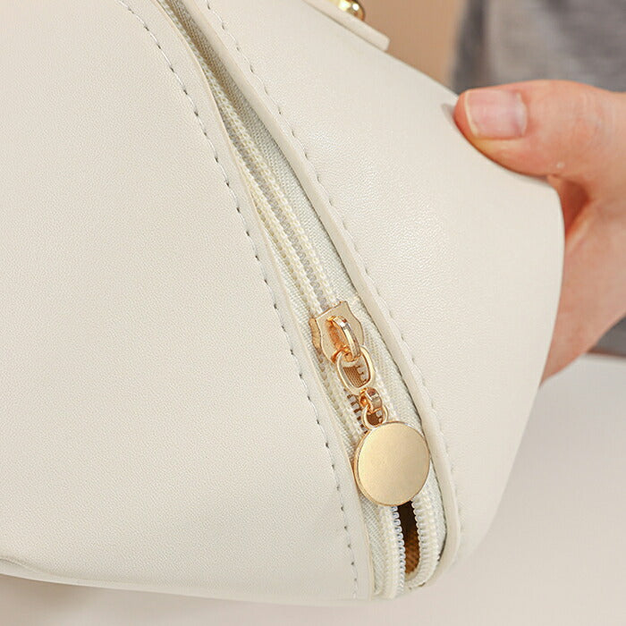 大容量メイクポーチ