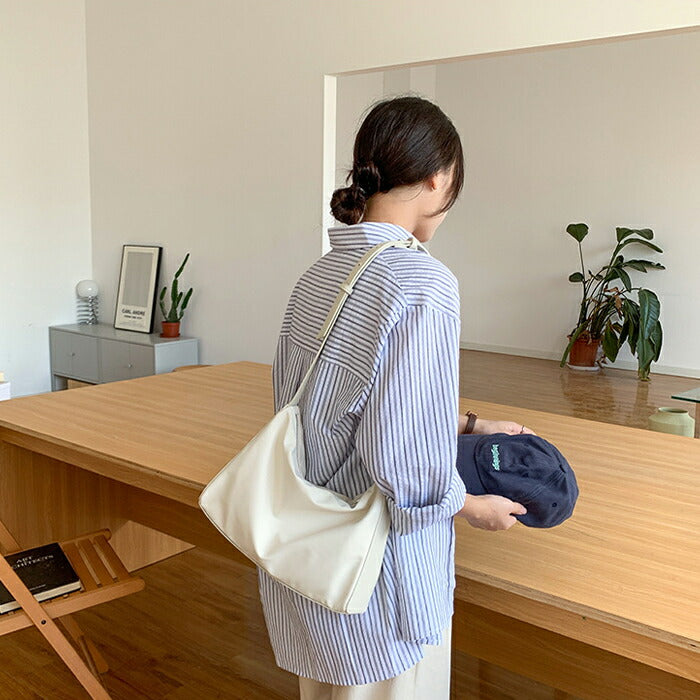 ワンハンドルショルダーバッグ