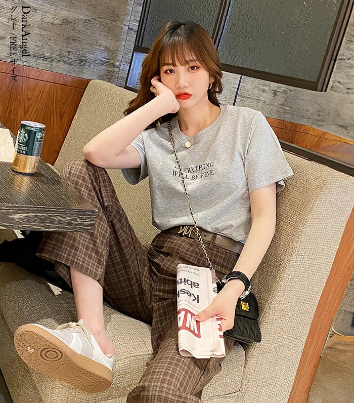 英字ロゴ入り半袖Tシャツ