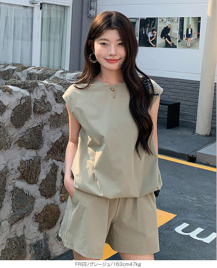 ノースリーブラッシュガード