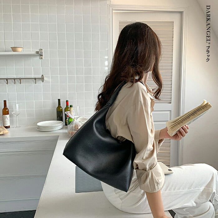 ソフトレザーシンプルショルダーバッグ