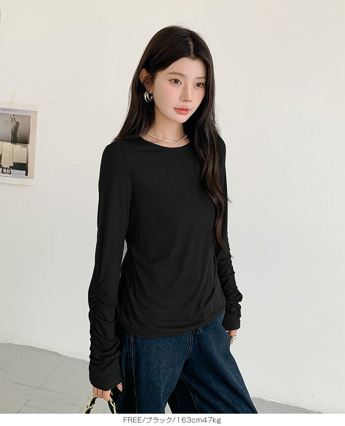 袖シャーリングトップス