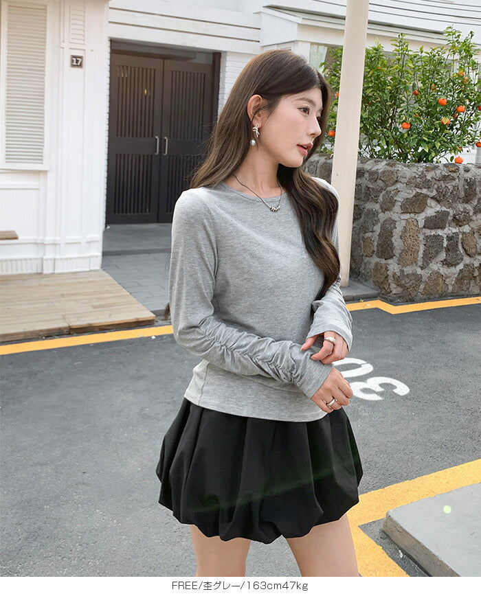 袖シャーリングトップス