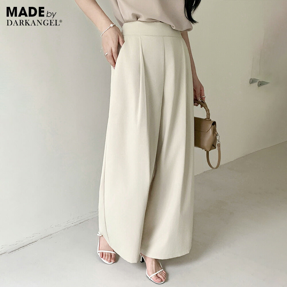 04size | タック入りイージーフレアパンツ