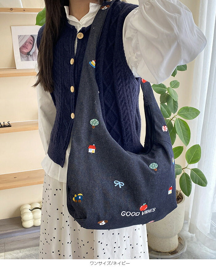 刺しゅうショルダーバッグ