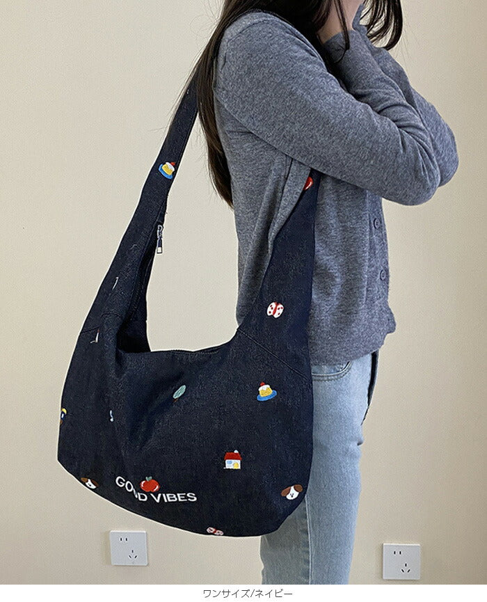 刺しゅうショルダーバッグ