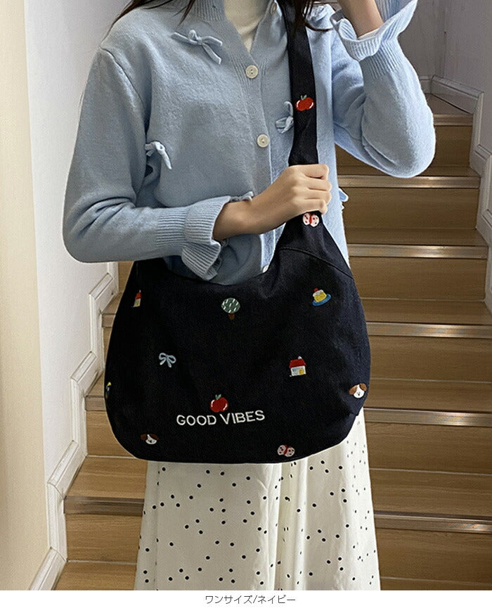 刺しゅうショルダーバッグ