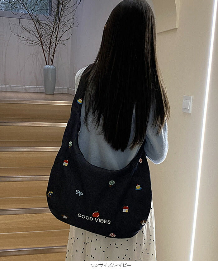 刺しゅうショルダーバッグ