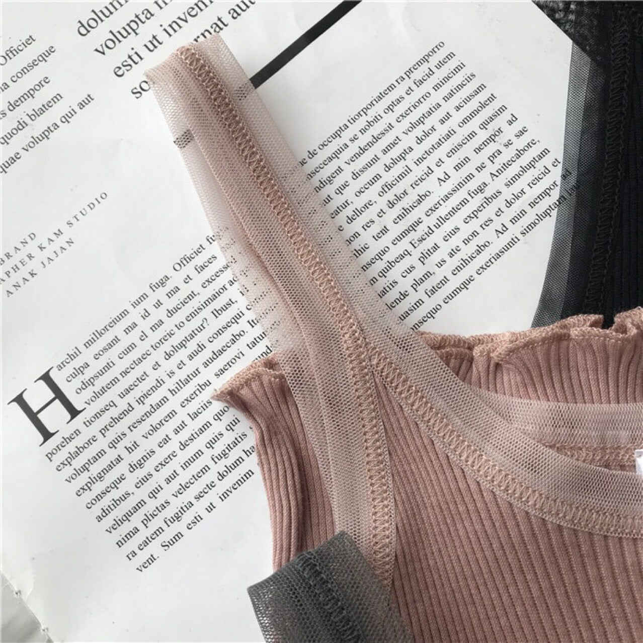 シルク混チュールリブタンクトップ