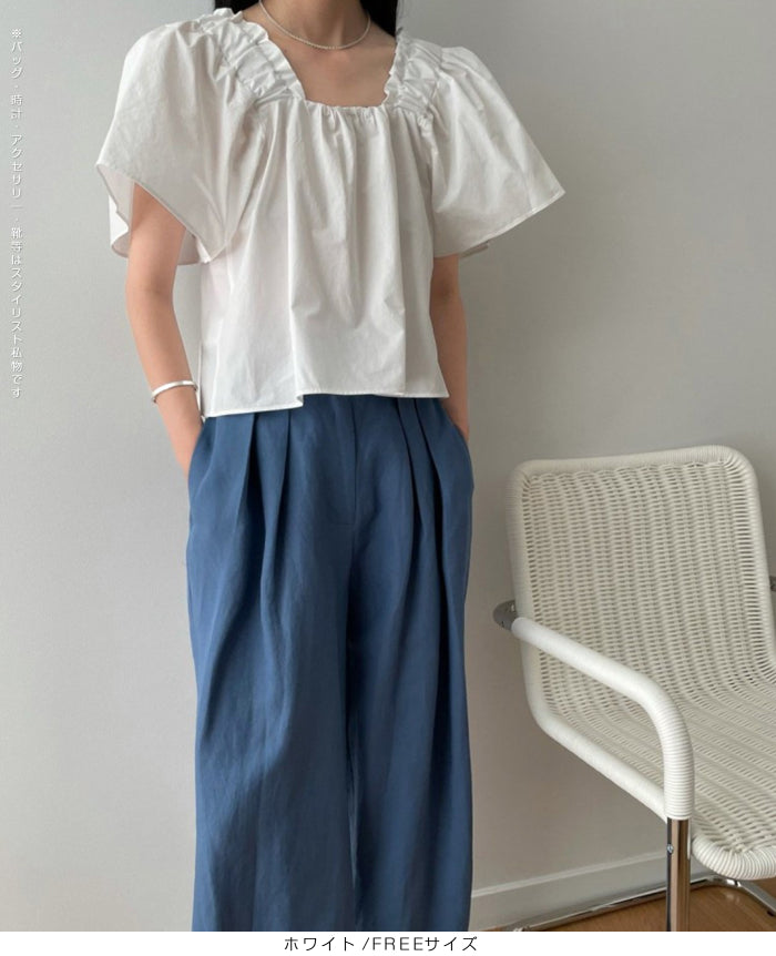 フリルギャザー入りスクエアネックブラウス