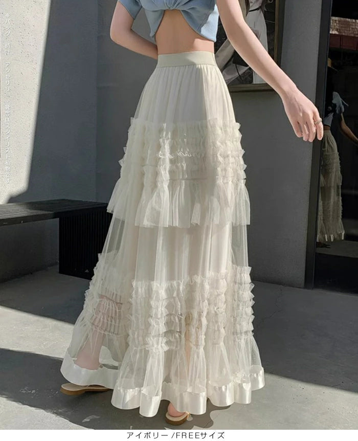 サテンチュールスカート