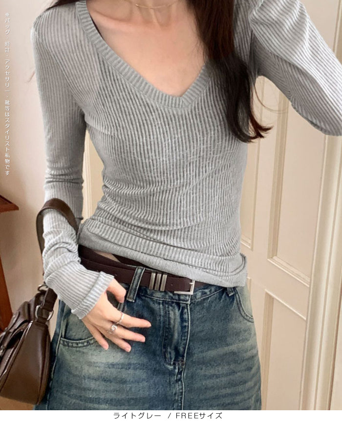 透け感Vネックリブトップス