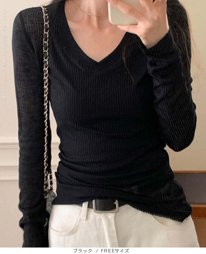 透け感Vネックリブトップス