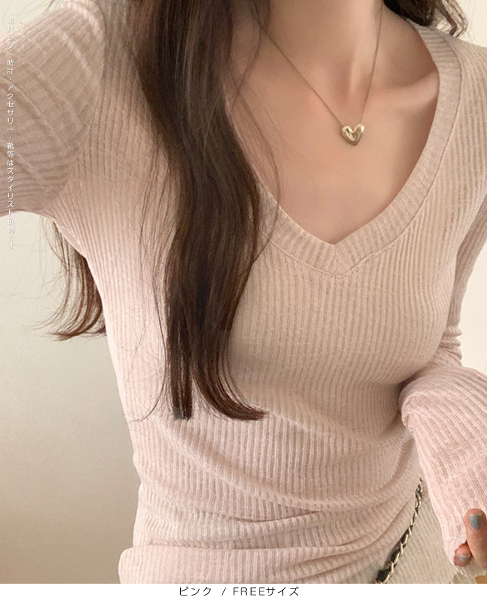 透け感Vネックリブトップス