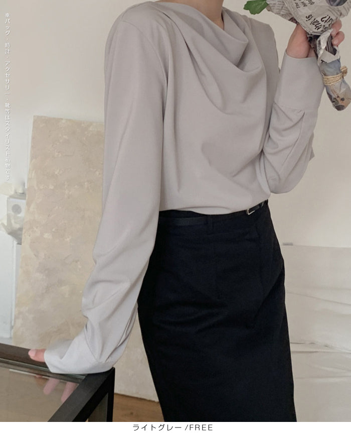 ドレープネックブラウス