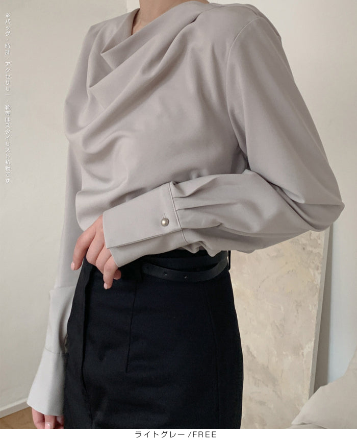 ドレープネックブラウス