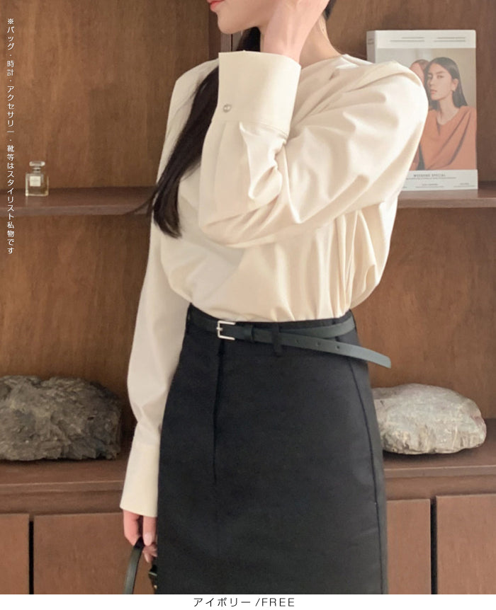 ドレープネックブラウス
