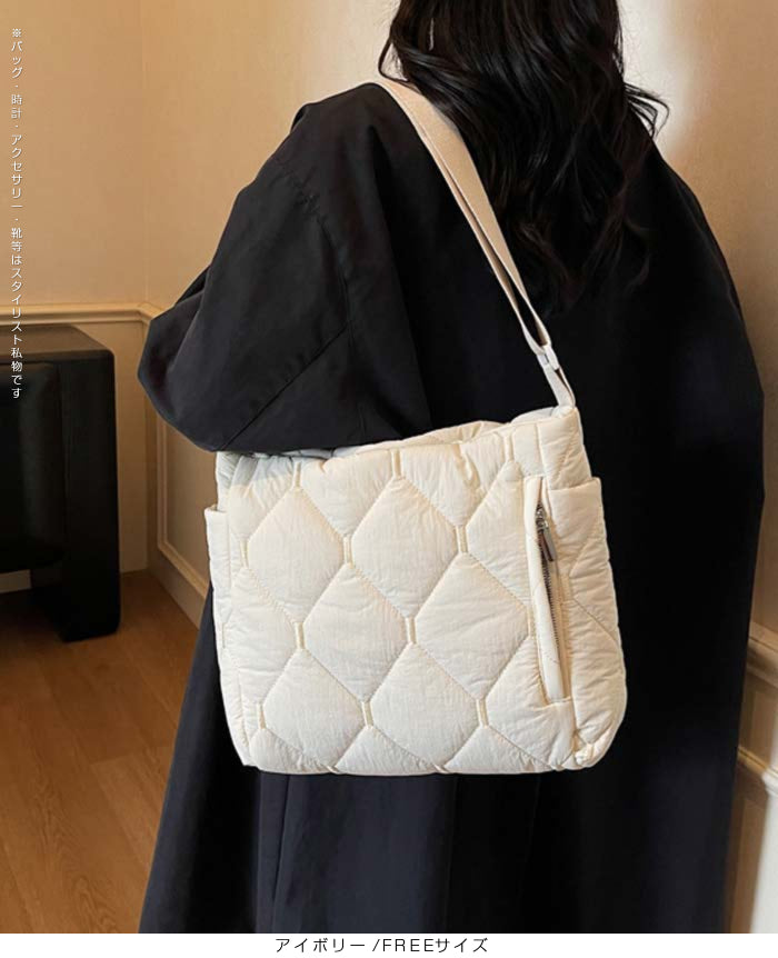 キルティングショルダーバッグ