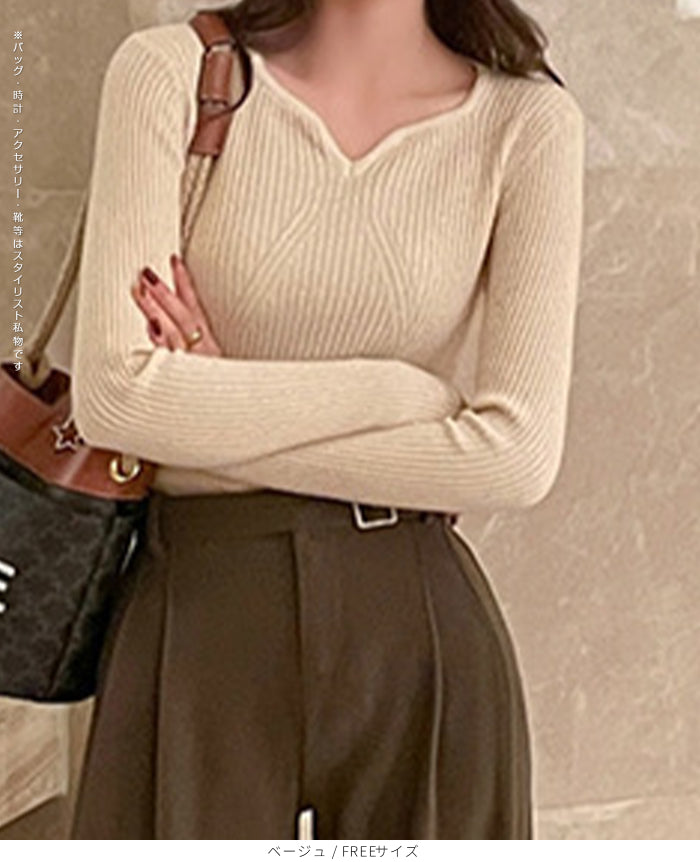 キーネックリブニット