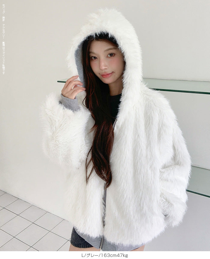 【2WAY】リバーシブル フェイクファー パーカー