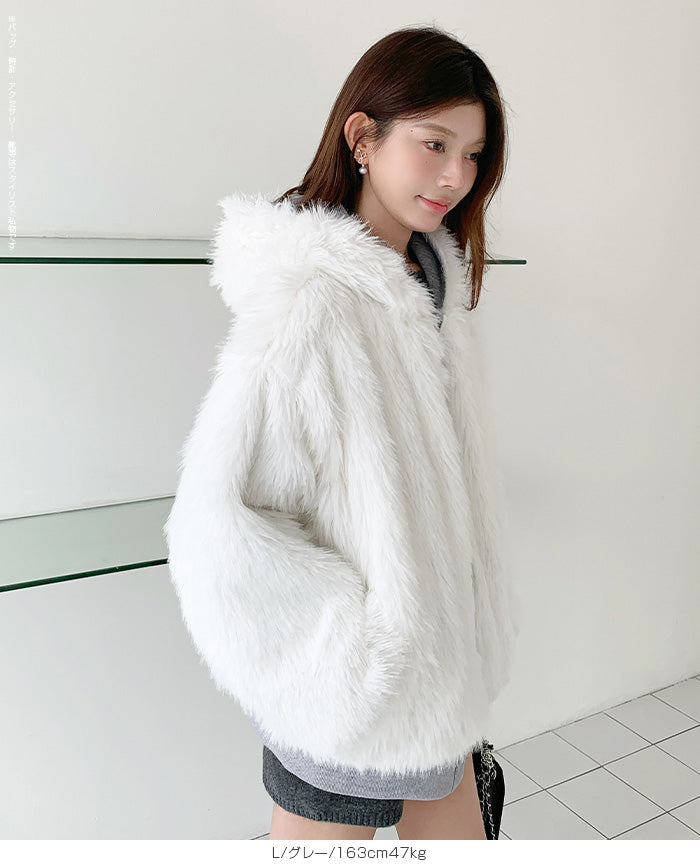 【2WAY】リバーシブル フェイクファー パーカー