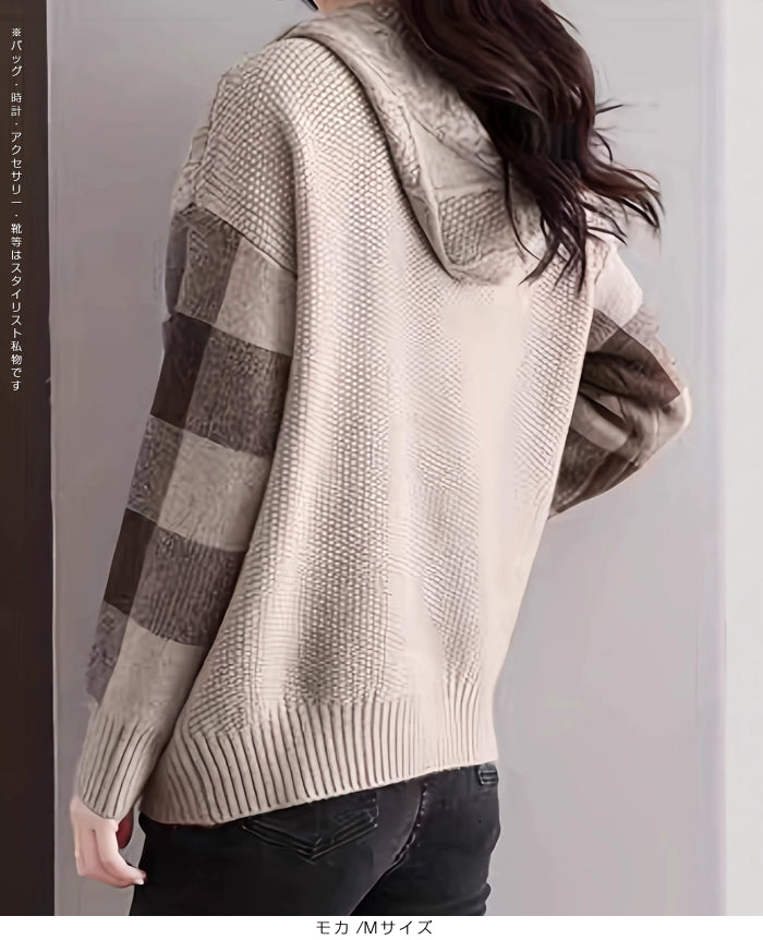 ケーブル編みニットフーディー