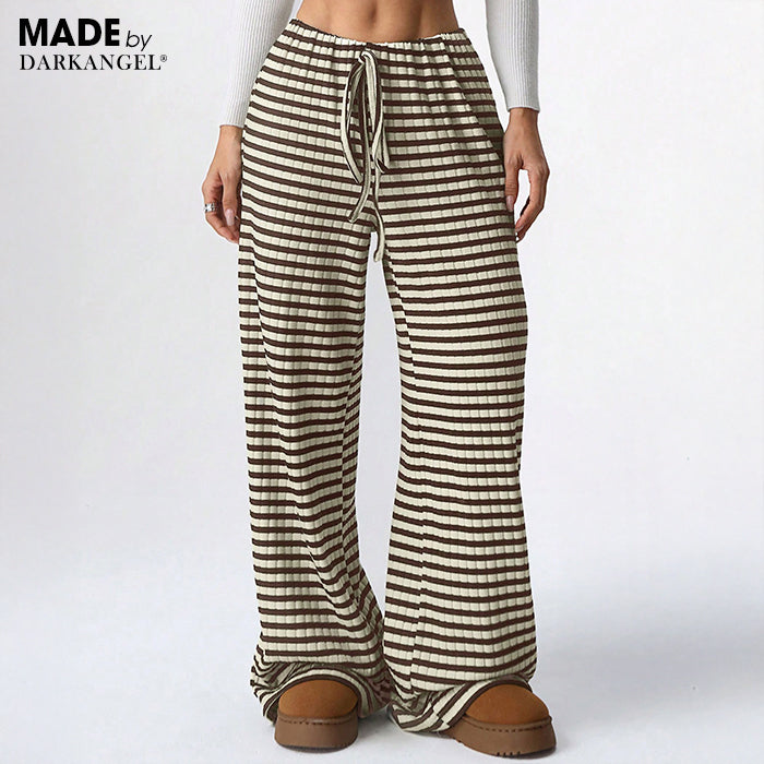 ウエストゴムストレートパンツ