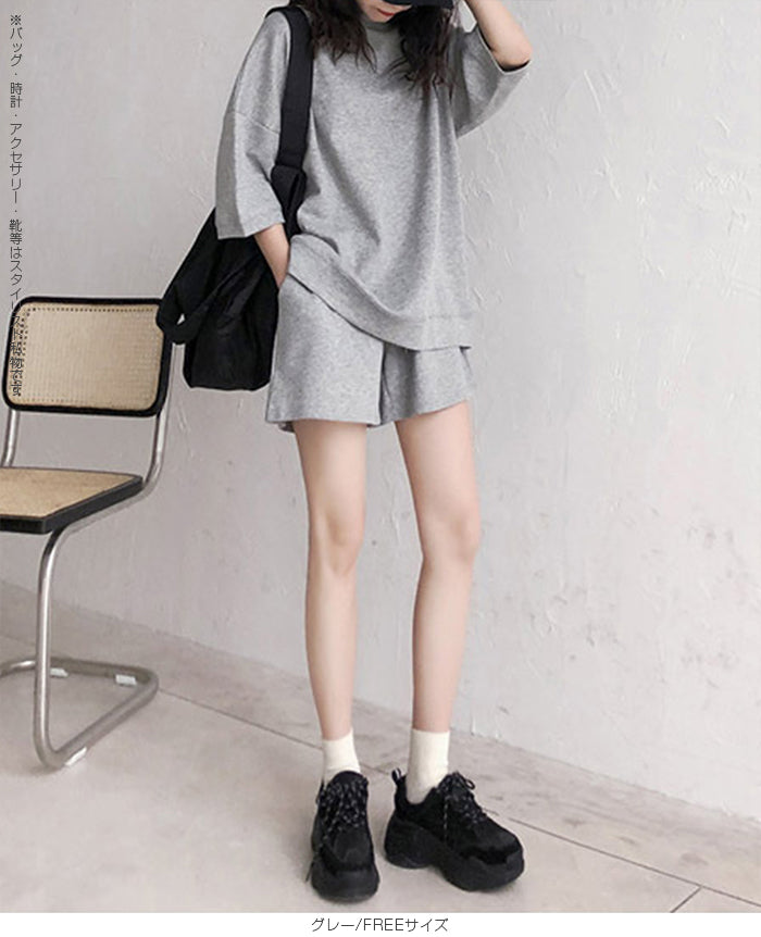 スウェットセットアップ