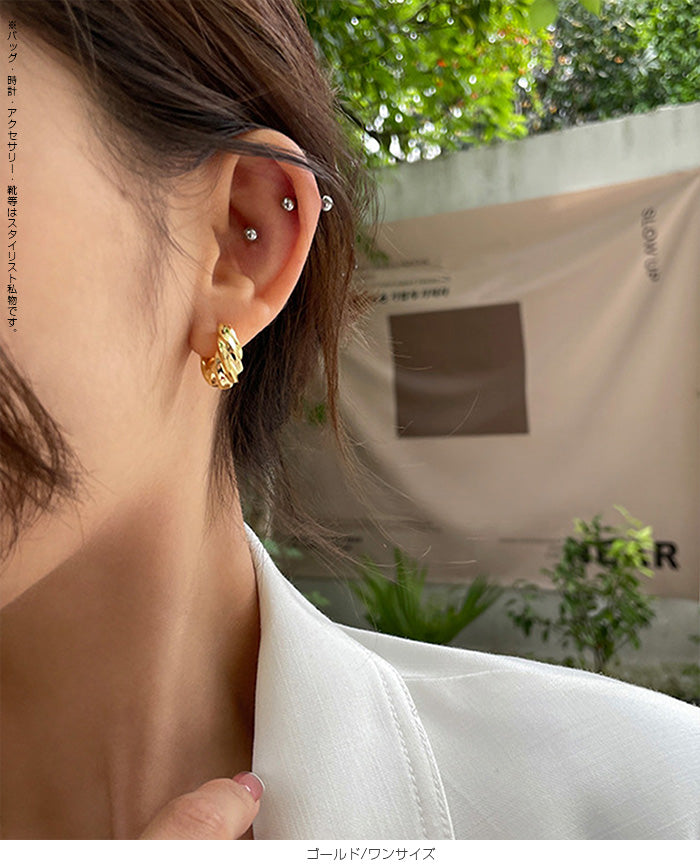 ツイストデザインフープピアス