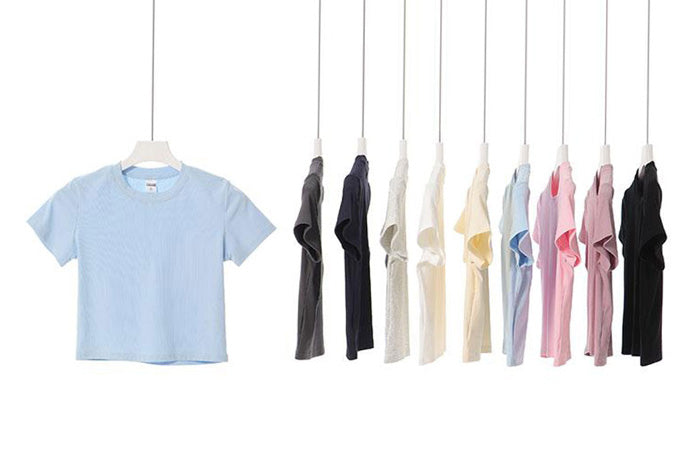 クロップドTシャツ