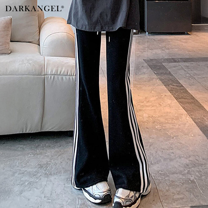 サイドラインフレアパンツ