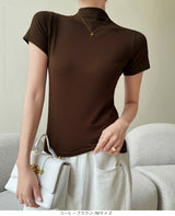 モックネックTシャツ