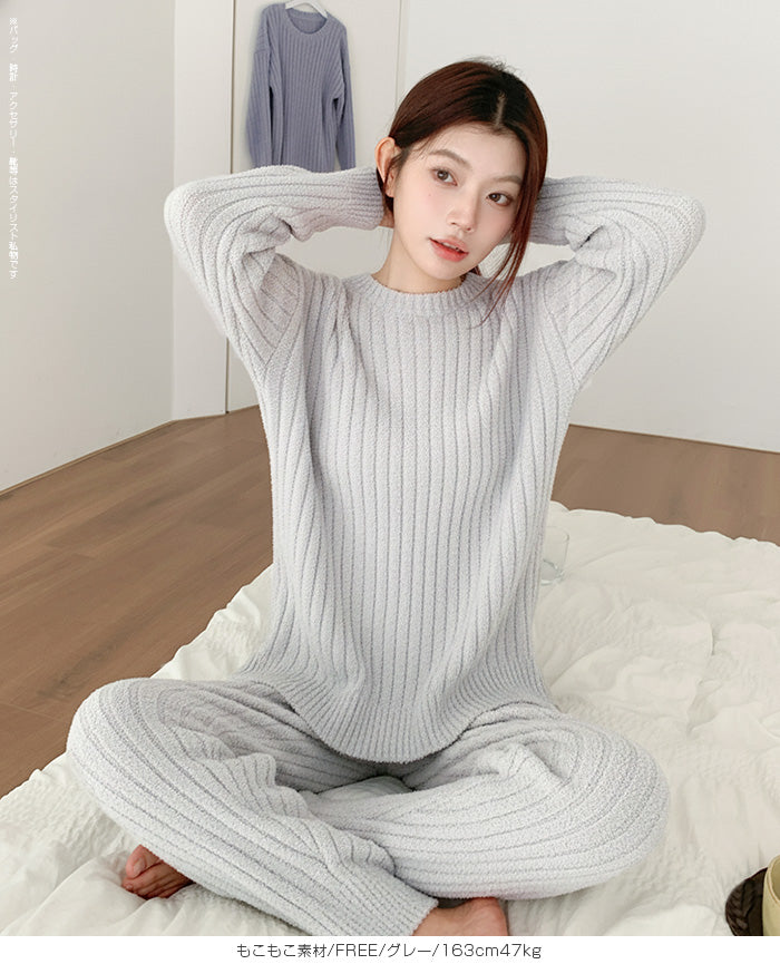 もこもこカーディガン