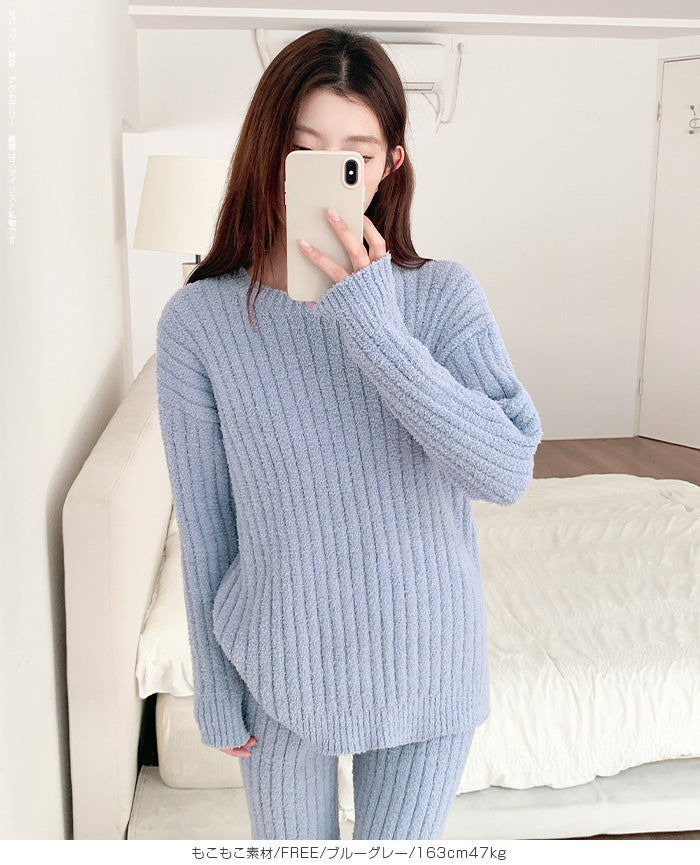 もこもこカーディガン