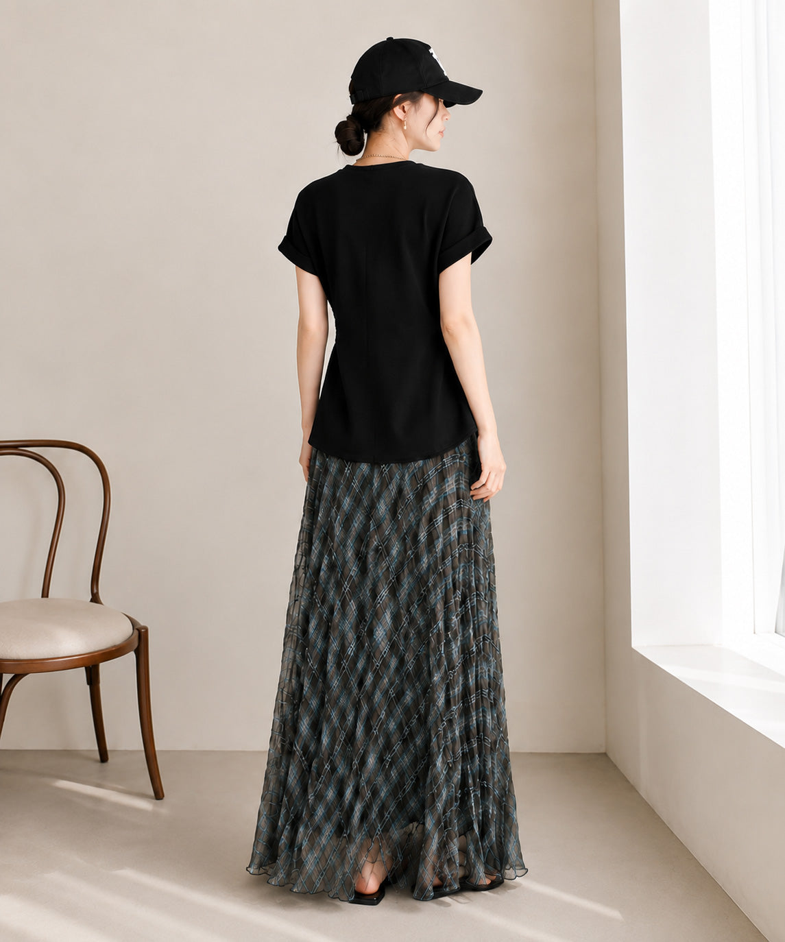 ウエストシェイプTシャツ
